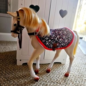 Our Generation - Palomino Horse Foal Accessory Set for 18" Dolls